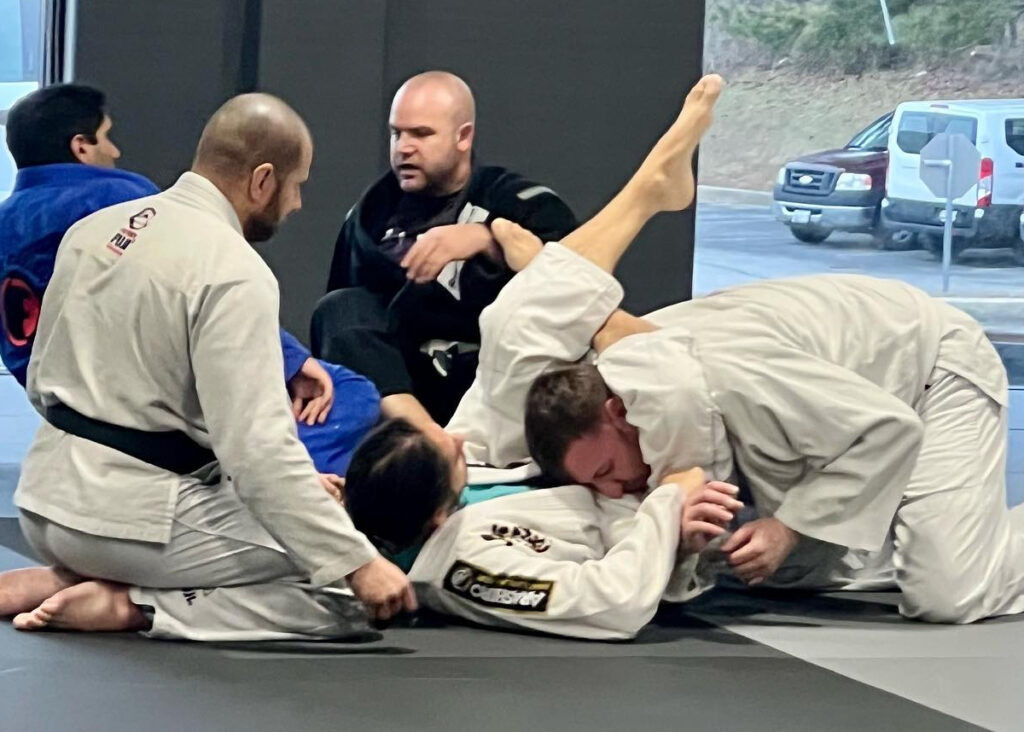learn jiu-jitsu